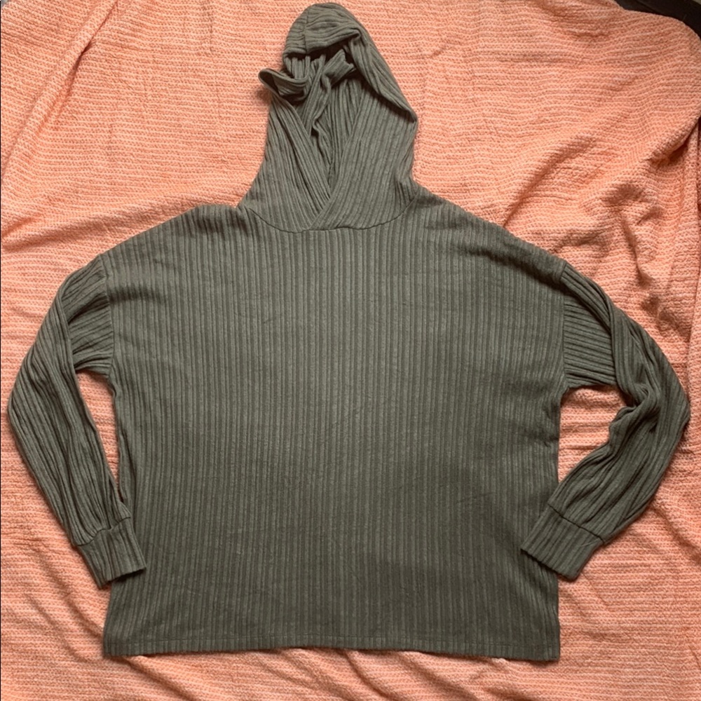 NWT American Eagle Ribbed Soft Hoodie Size XS